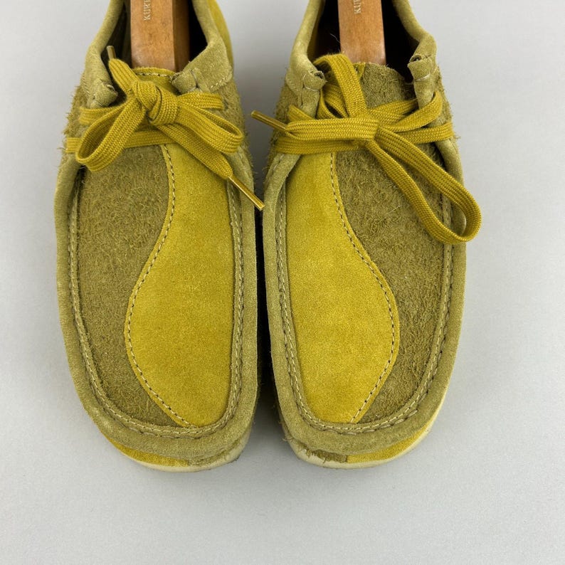 Zapatos Clarks Originals para hombre, talla UK 6.5, modelo Wallabee Olive Combi, mocasín náutico de ante. imagen 4