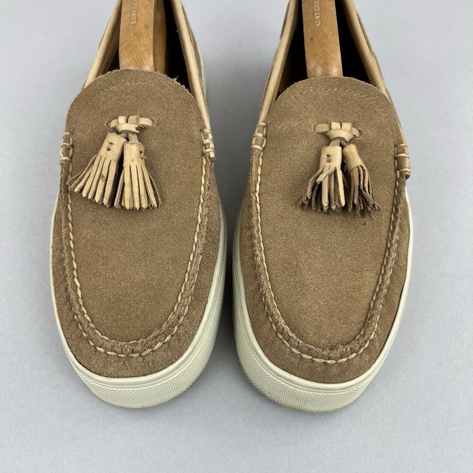 GH BASS & CO WEEJUNS suede LEATHER tan tassel loafers men 11 us 44.5 euro GH Bass Weejuns Tan Suede Slip on Tassel Loafers Moccasins  main image 2