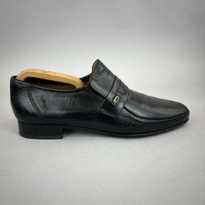 Clarks Vintage Black Leather Slip on Moccasin Loafers Formal Dress Shoes EU42.5 US9.5 UK8.5 - Etsy Clarks Vintage Black Leather Slip on Moccasin Loafers Formal Dress Shoes EU42.5 US9.5 UK8.5 - Etsy