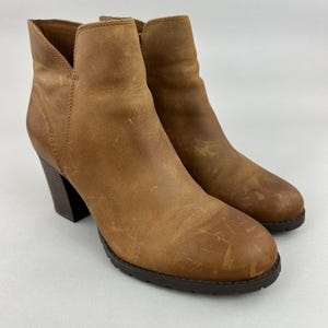 Botas Clarks talla UK7 Verona Trish, botín de tacón de bloque de piel color marrón oscuro. imagen 6