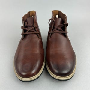 Clarks Glaston Mellanbruna Läder Chukka Läder Lätta Klackstövlar Storlek EU41 UK7 bild 2