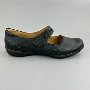 Escarpins Clarks Artisan Marron Cuir - Taille 7M US, Talons Plats, Occasion Excellent état