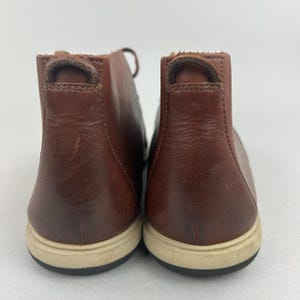 Clarks Glaston Mellanbruna Läder Chukka Läder Lätta Klackstövlar Storlek EU41 UK7 bild 6