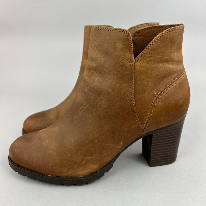 Botas Clarks talla UK7 Verona Trish, botín de tacón de bloque de piel color marrón oscuro. imagen 4