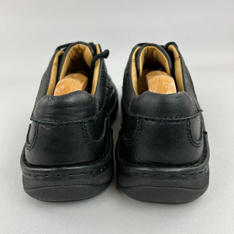 Scarpe Clarks taglia UK 8.5 in pelle nera Nature Three Country Walking Active Air immagine 4