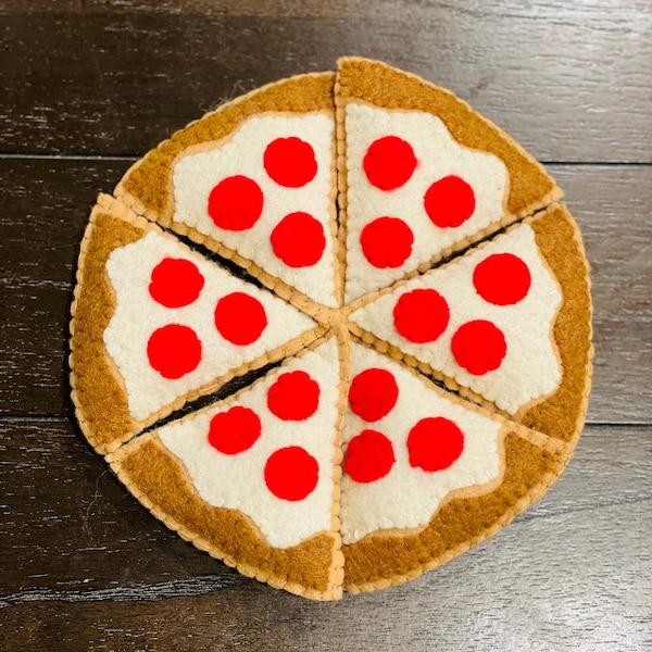 Pizza Slices - Felt Food - Pretend Play - Pepperoni - Mushrooms - Olives