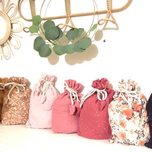 Pochon et chouchou /Sac multi-usage /double gaze de coton pois doré/cadeau pour elle /accessoire pour fille/Gift made in France/Cadeau femme