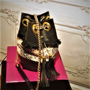 Leather bag / trendy purse / snake pattern bag / Accessory Made in France / Bucket bag
