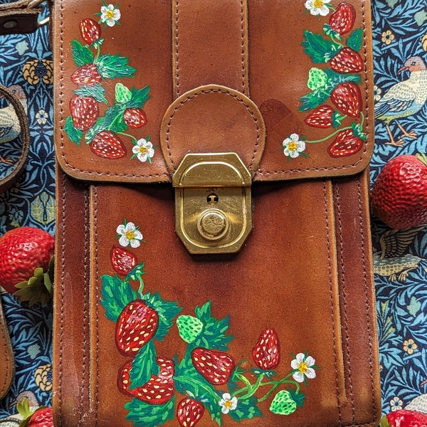 Vintage 70s Leather Satchel Handpainted Strawberries Boho Brown Fruit Floral Hippie Cross Body Bag Festival Botanical