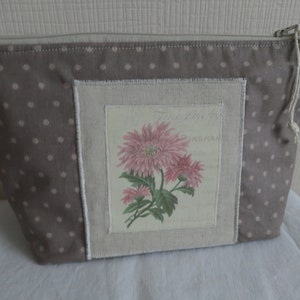 Pouch Kit/Makeup/Toilet/Polka dot cotton/Lined/zip closure