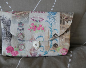 Pochette thème Paris/Toile coton enduit/Doublée toile imperméable/Fermeture patte boutonnée