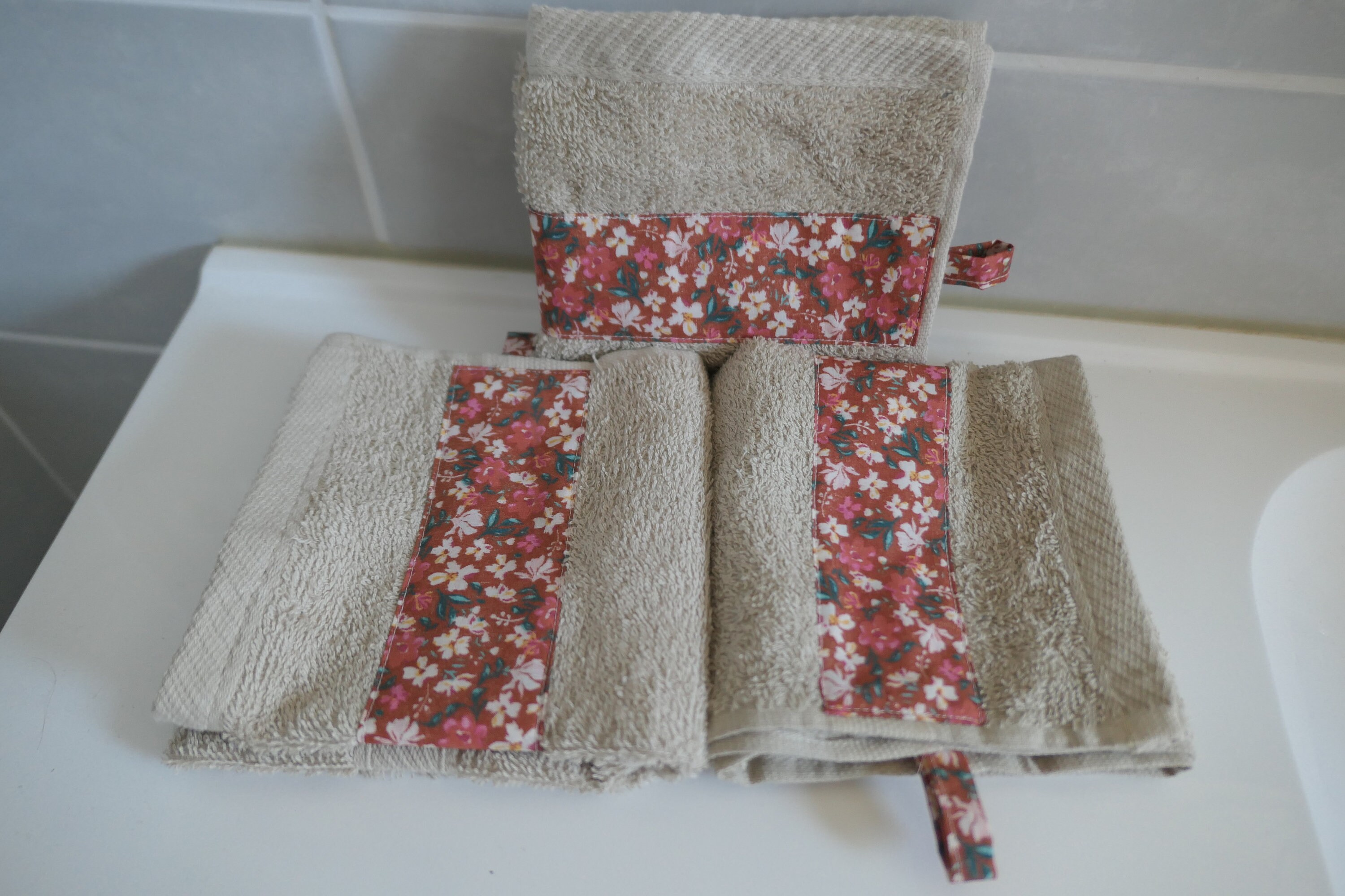 3 Serviettes d'invités/Coton Éponge Couleur Sable/Coton Imprimé Petites Fleurs