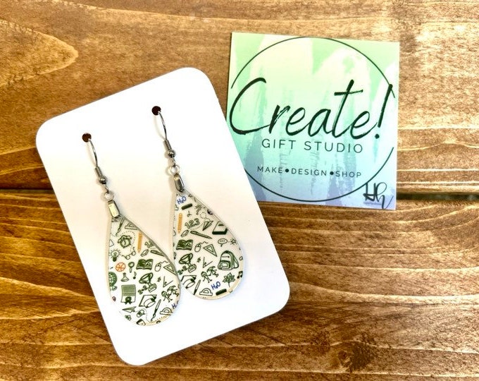 Cute Teacher Dangle Earrings, Teacher earrings, gifts got teacher