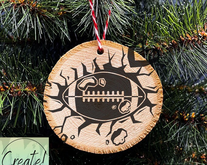 Wood Slice Christmas Ornament, Football Team Ornaments, Football Club, Engraved Ornaments, Wood Tree Slice