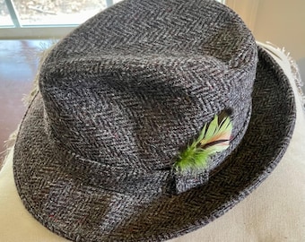 Dobbs 5th Avenue Brown Tweed Wool Trilby Hat circa 1960's size 6 78