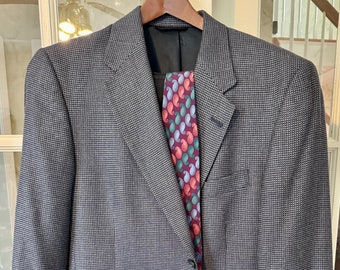 Vintage Hart Schaffner Marx by Franco's 2-Button Grey/Black Tick Fully Lined Jacket 100% Wool & Silk Size 41R Item #312