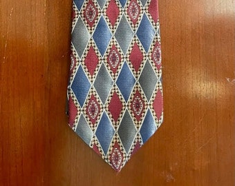 Vintage Men's Diamond Pattern Tie Dark Red/Blue/Gold 100% Imported Silk Made in the USA  Excellent Condition Item #T139