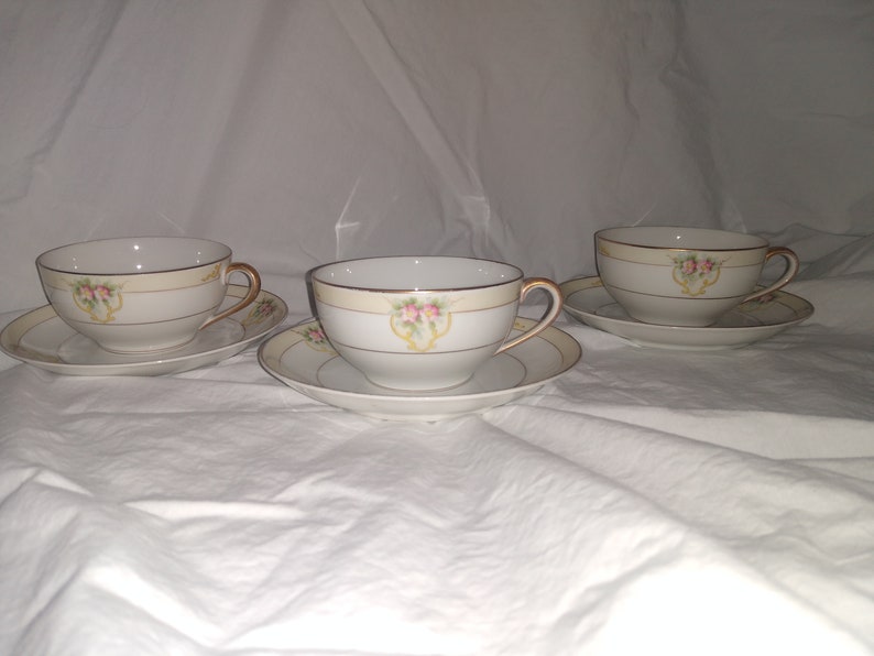 . Noritake The Vitry teacups and saucers set of 3