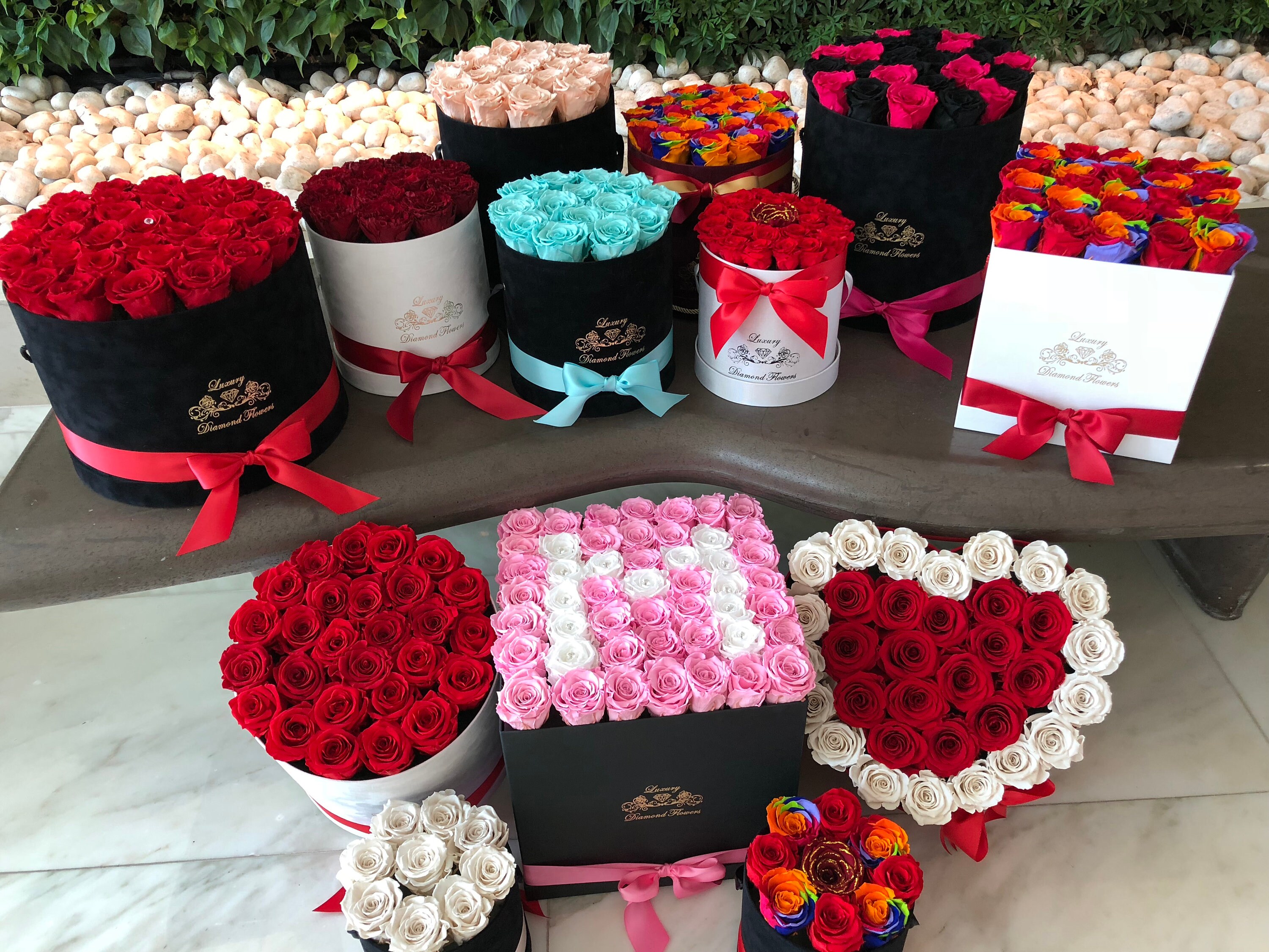 Eternal Roses Last a Year in Luxury Box - Etsy