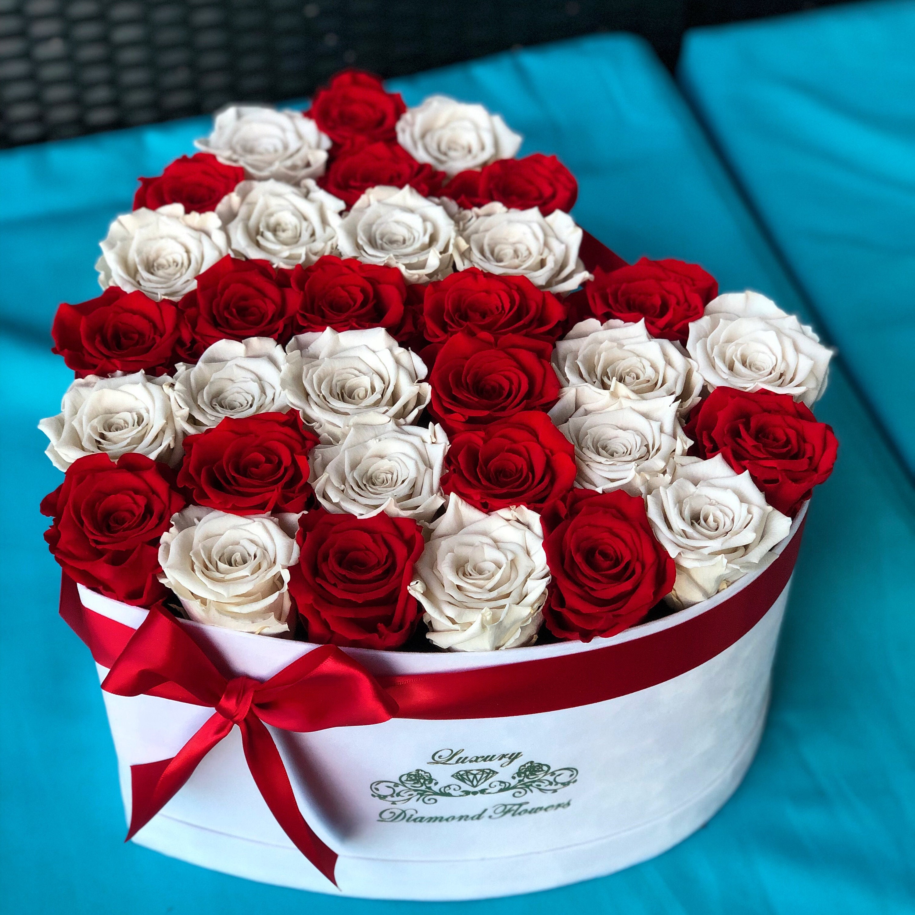 Eternal Roses Last a Year in Luxury Box - Etsy
