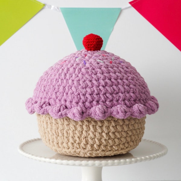 Giant Plush Cupcake Crochet Pattern, Jumbo Amigurumi Pattern, Crochet Plush, Crochet Cupcake, Crochet Dessert, Jumbo Crochet