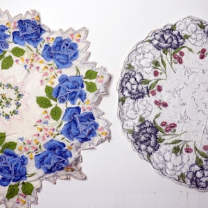 アンティーク刺繍リネンドイリー：ビクトリア朝のバラ、2枚セット