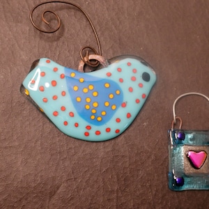 Two Handmade Vintage Glass Christmas Tree Ornaments of a Bird and a Handbag