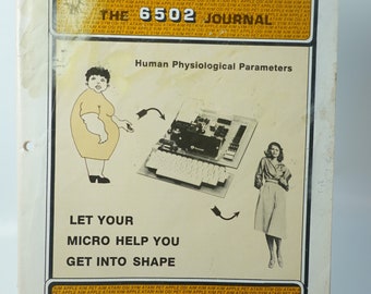 Könnte beinhalten: Ein Magazincover mit gelbem Hintergrund und dem Titel "MICRO THE 6502 JOURNAL". Das Cover zeigt eine Comic-Illustration einer Person mit einem Computer und dem Text "Human Physiological Parameters". Das Cover enthält auch den Text "LET YOUR MICRO HELP YOU GET INTO SHAPE" und das Datum "JANUARY 1980".