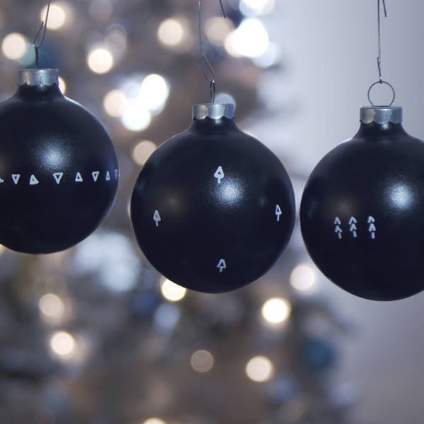 Hand-painted Ornaments: Minimalist - Black & White