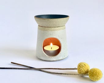 Handmade ceramic oil burner - black and white - boho gifts - gifts for her - Mother's day gifts - gifts for the home pottery gifts for mum