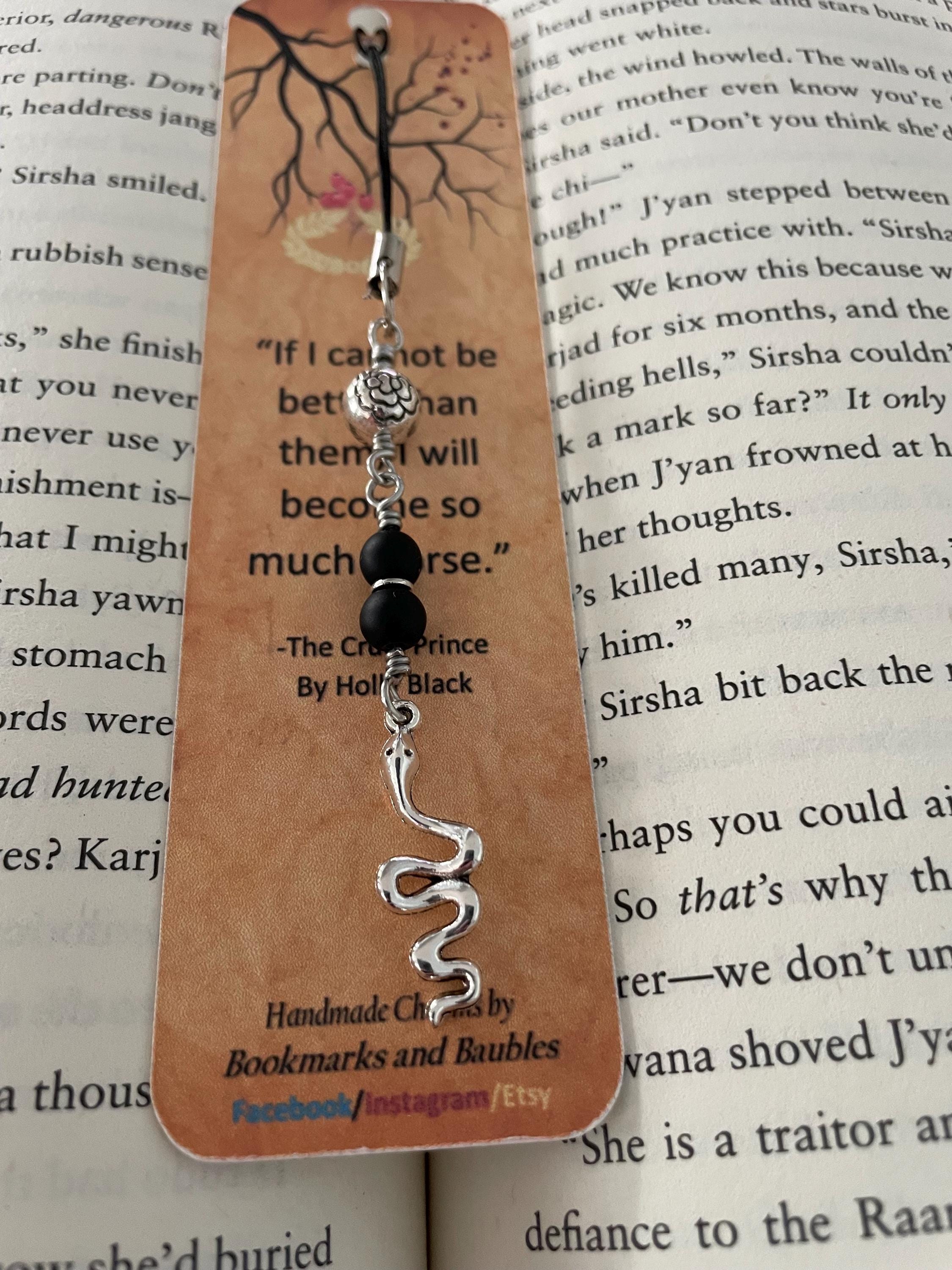 Cardan Greenbriar Charm, Cruel Prince, Folk of the Air, Jude Duarte, Oak,  Holly Black, Fae, Tech Charm, Bag Charm, Phone Case Charm, Elfhame - Etsy