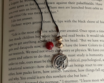 Sevro Bookmark, Howler, Red Rising Series Pierce Brown, Book Lover, Book Gift, Corded Bookmark, Dystopian Science Fiction