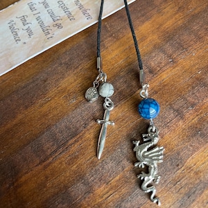 Xaden Bookmark, Dragon Rider, Fourth Wing Rebecca Yarros, Sgaeyl, Fantasy, Book Lover Gift, Bookish, Corded Bookmark, Character Bookmark
