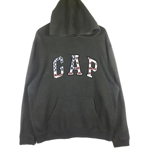 gap black jumper