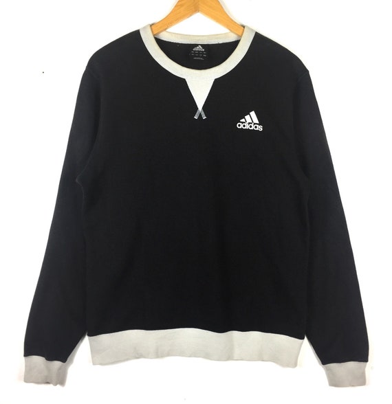 adidas sweatshirt small logo