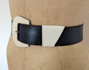 1980s RJ GRAZIANO Perforated Leather Belt: Navy & White  display picture 2