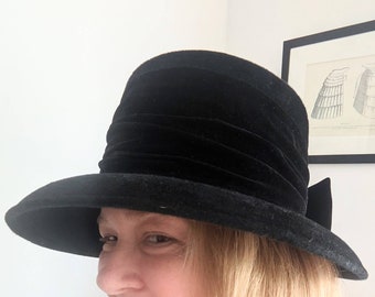 Laura Ashley Made in Great Britain Wool Bowler Hat - Black - M/L* Laura Ashley 100% Wool Hats for Women for sale | eBay main image 4