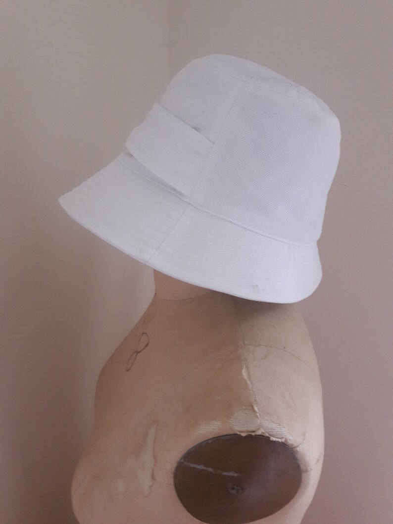 MOD SUMMER CLOCHE Vintage Designer Cotton Twill Sun Hat Bronze Buckle by Lola New York