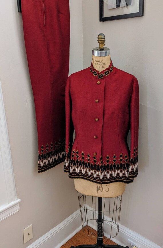 JACKIE ONASSIS 60s Vintage Bespoke Hand Embroidere