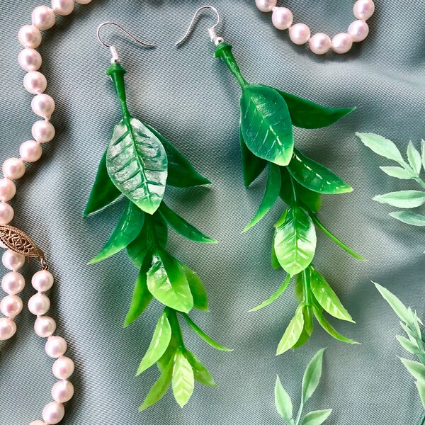 The Eve - Green Leaves Dangle Fairy Earrings