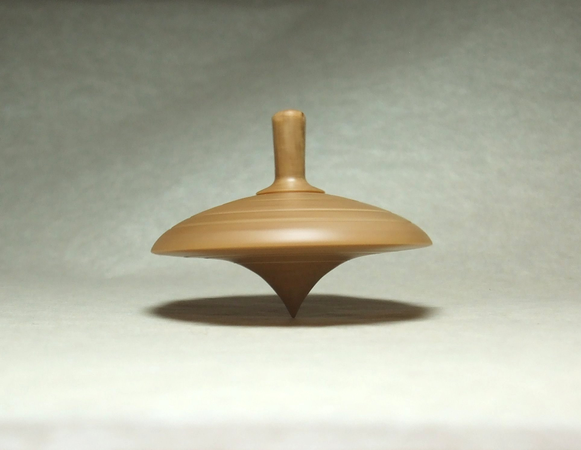 Toupie, Tournage Manuel, Bois de Hêtre