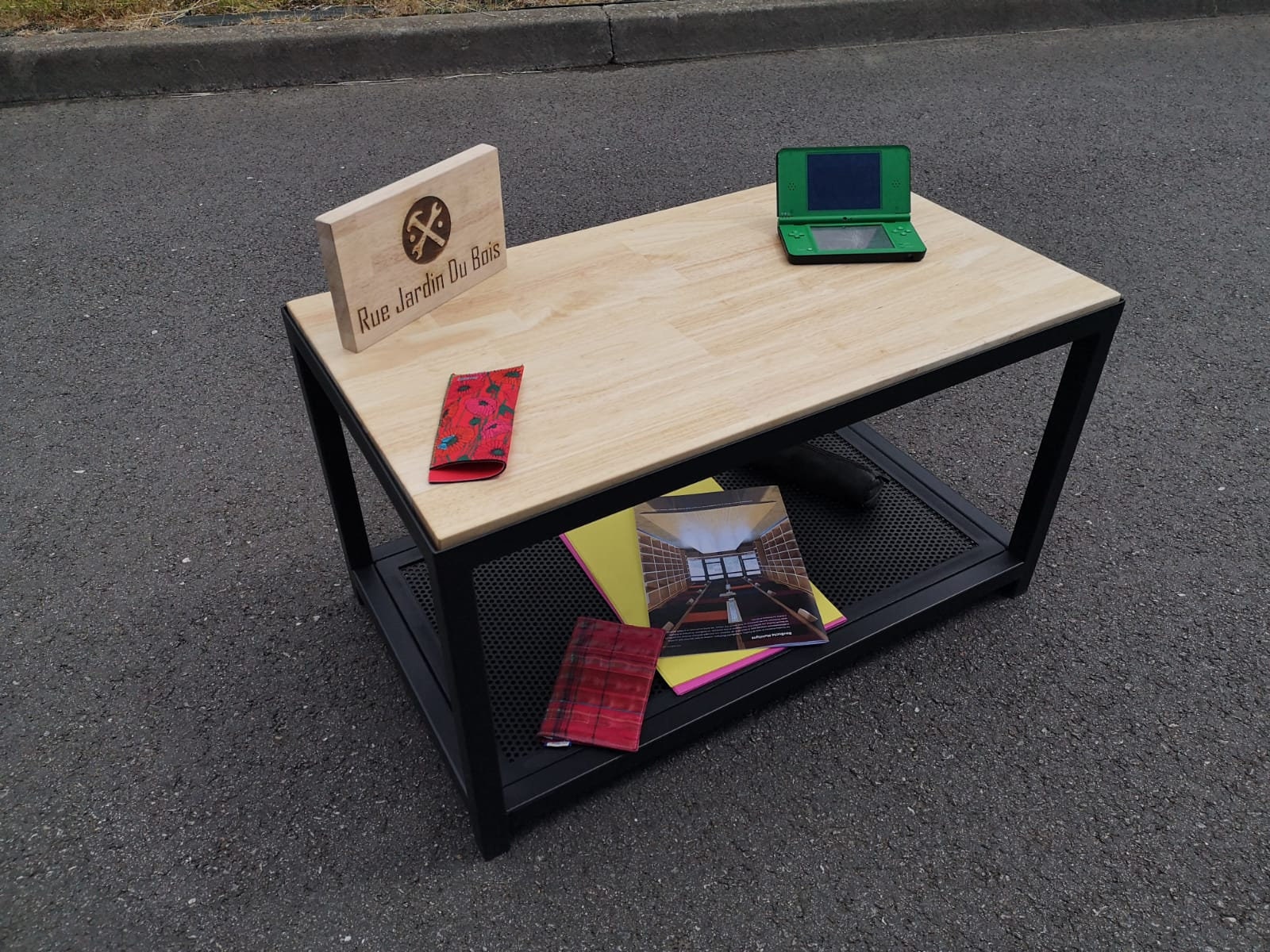 Table Basse Industrielle Métal et Bois