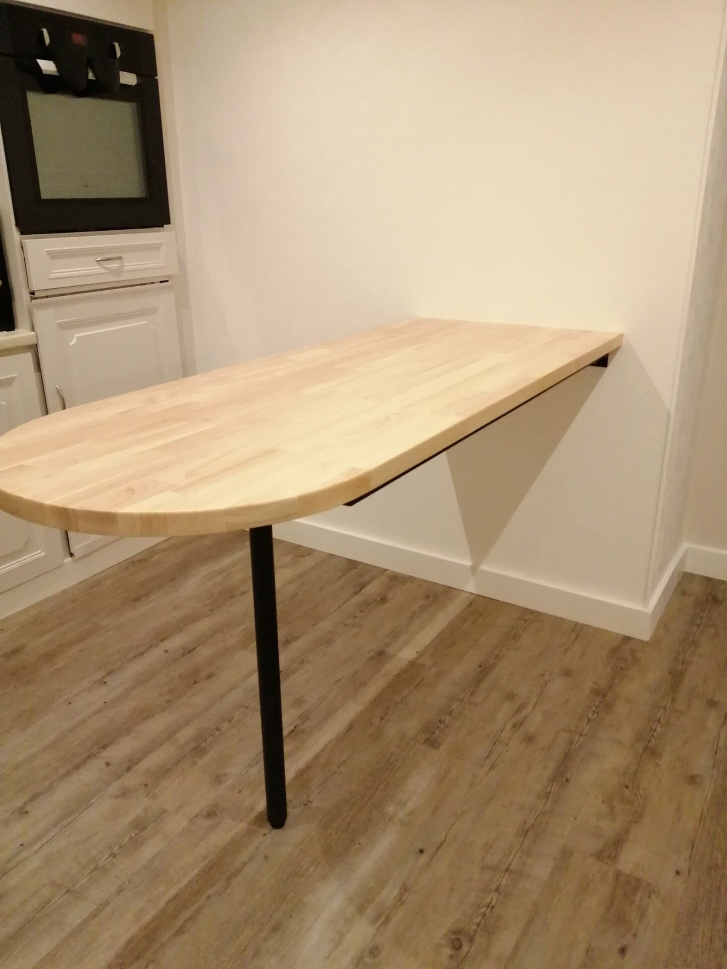 Mange Debout en Hévéa