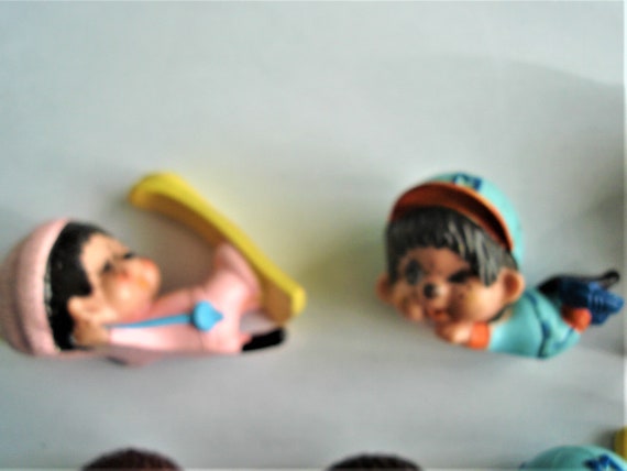 Mini Kiki - Figurine pvc Bully - Fille avec sacoche