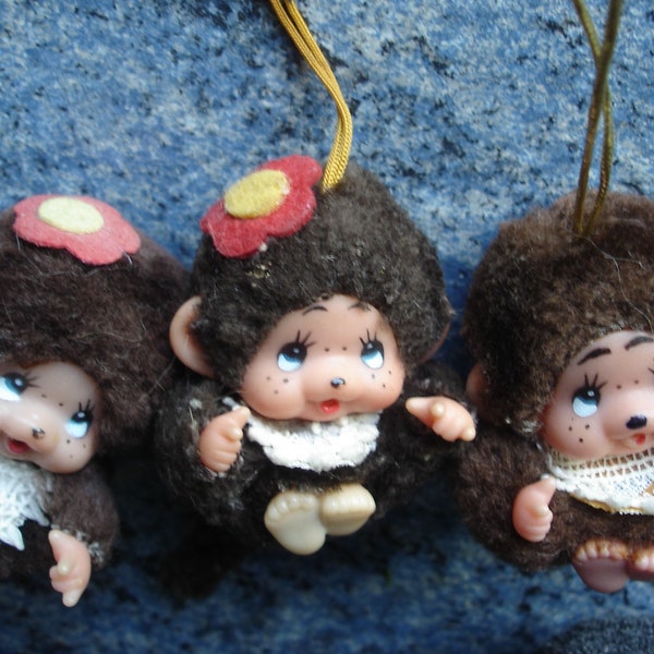 Lot de trois peluches kikis singes vintage