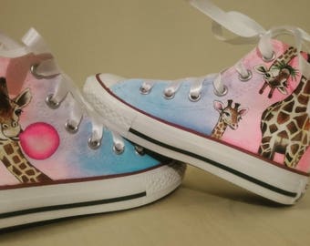 giraffe converse