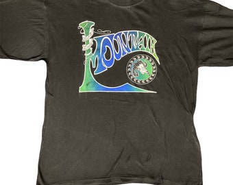 vintage Mountain 90s shirt tour Leslie ouest
