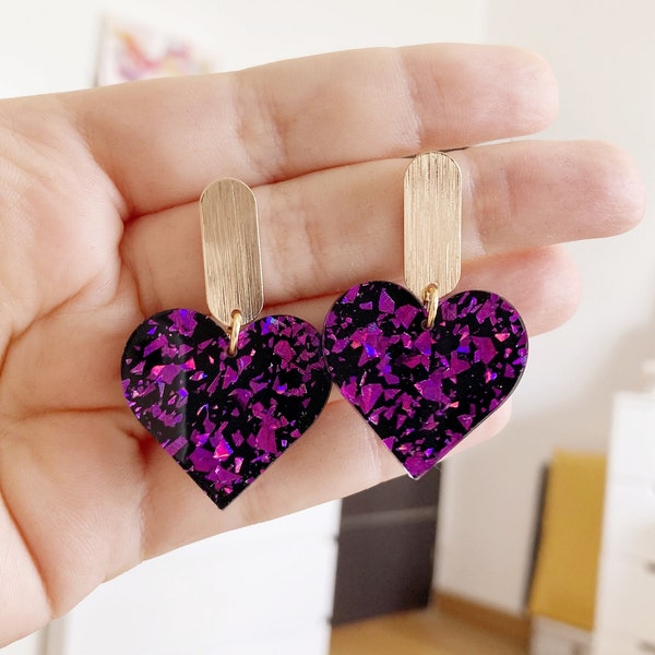 Boucle d'oreille coeur paillette violet noir acrylique  barre plaque or ovale