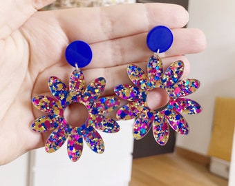 Multicolored daisy earring blue pink gold glitter original acrylic flower