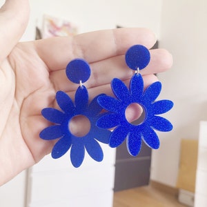 Navy blue daisy earring sparkling sequin original acrylic flower